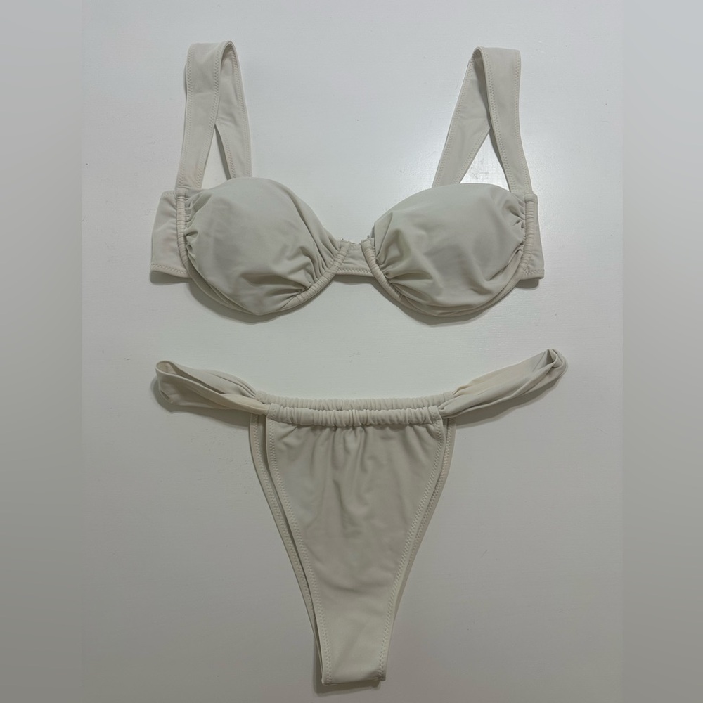 Strawberry Milk Mob Dolce Far Niente Bikini Set